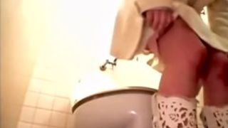 Teen Japanese hottie had a rough sex with her lover in a WC