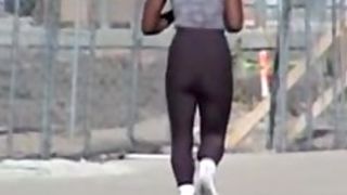 Candid booty voyeur scenes of the hot ebony runner 01zg