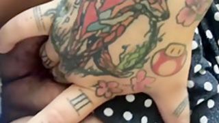 Chubby Tattooed Babe Masturbates In Public On Porch While Neighbors Move