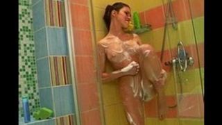 Sexy amateur girl showering