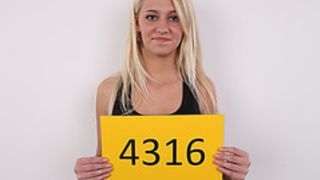 CZECH CASTING - 1St Porn Casting Excited Tereza (4316)