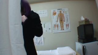 Hidden spy cam massage turns into fingering a girl's pussy