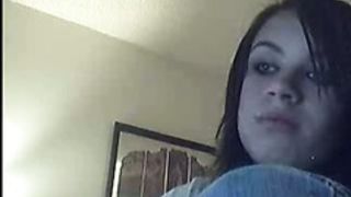 stickam girl using toy and rubbing