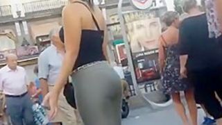Nice big ass in tight pants