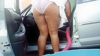 clean the car white panties 3