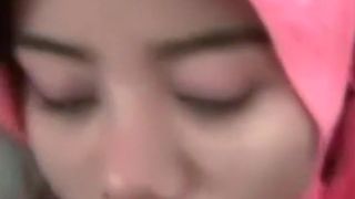 Muslim hijab asian girl is a bad girl by having pre-marriage sex