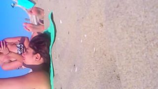 Candid teen Feet and toes at the Beach