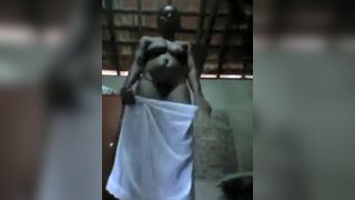 Nude maid Srilanka