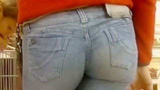 Milf's soft ass squeezed in jeans