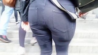 Candid college girl big ass touch 24
