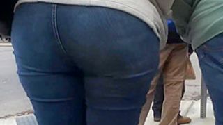 Big Booty Pocketless Jeans Ass