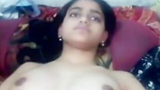 Punjabi Young College Girl Sex Scandle Video with Fake Peer