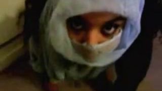 Facial Cumshot On An Arabic Girl
