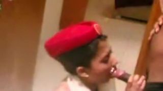 Emirates of Arab cabin attendant of oral-job episode trickled!